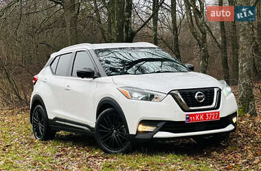 Позашляховик / Кросовер Nissan Kicks 2020 в Пісочині