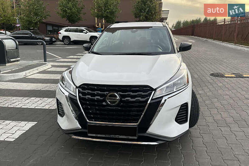 Внедорожник / Кроссовер Nissan Kicks 2021 в Киеве