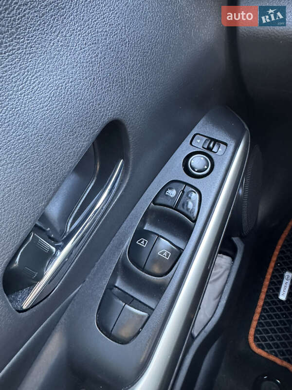 Внедорожник / Кроссовер Nissan Kicks 2020 в Львове