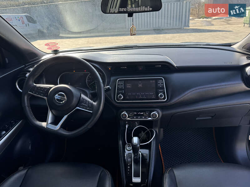 Внедорожник / Кроссовер Nissan Kicks 2020 в Львове