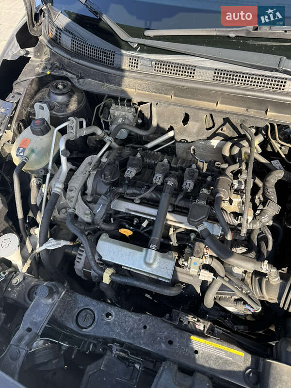 Внедорожник / Кроссовер Nissan Kicks 2020 в Львове