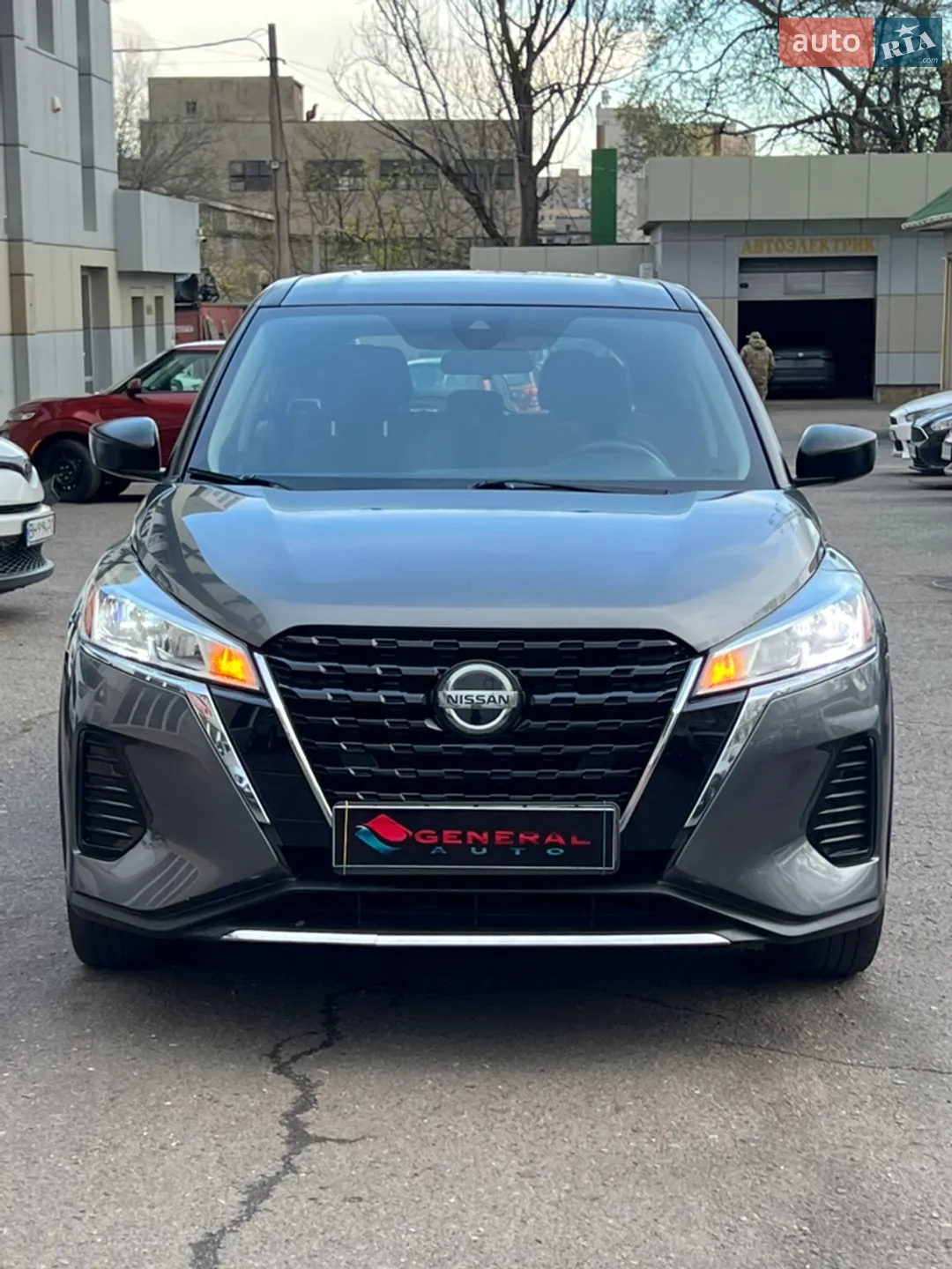 2021 Nissan Kicks - мініатюра 2