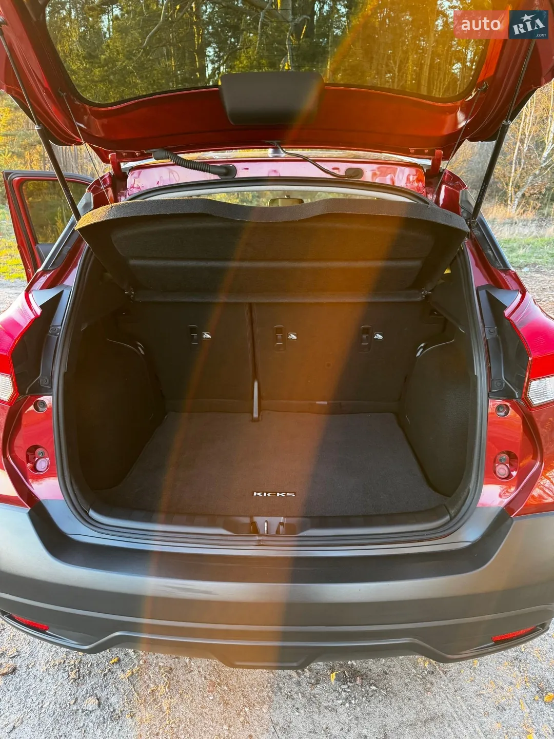 2019 Nissan Kicks - мініатюра 12