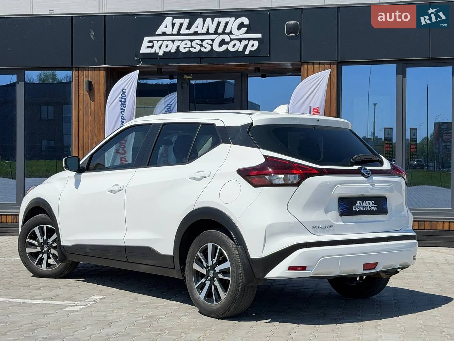 2021 Nissan Kicks - мініатюра 4