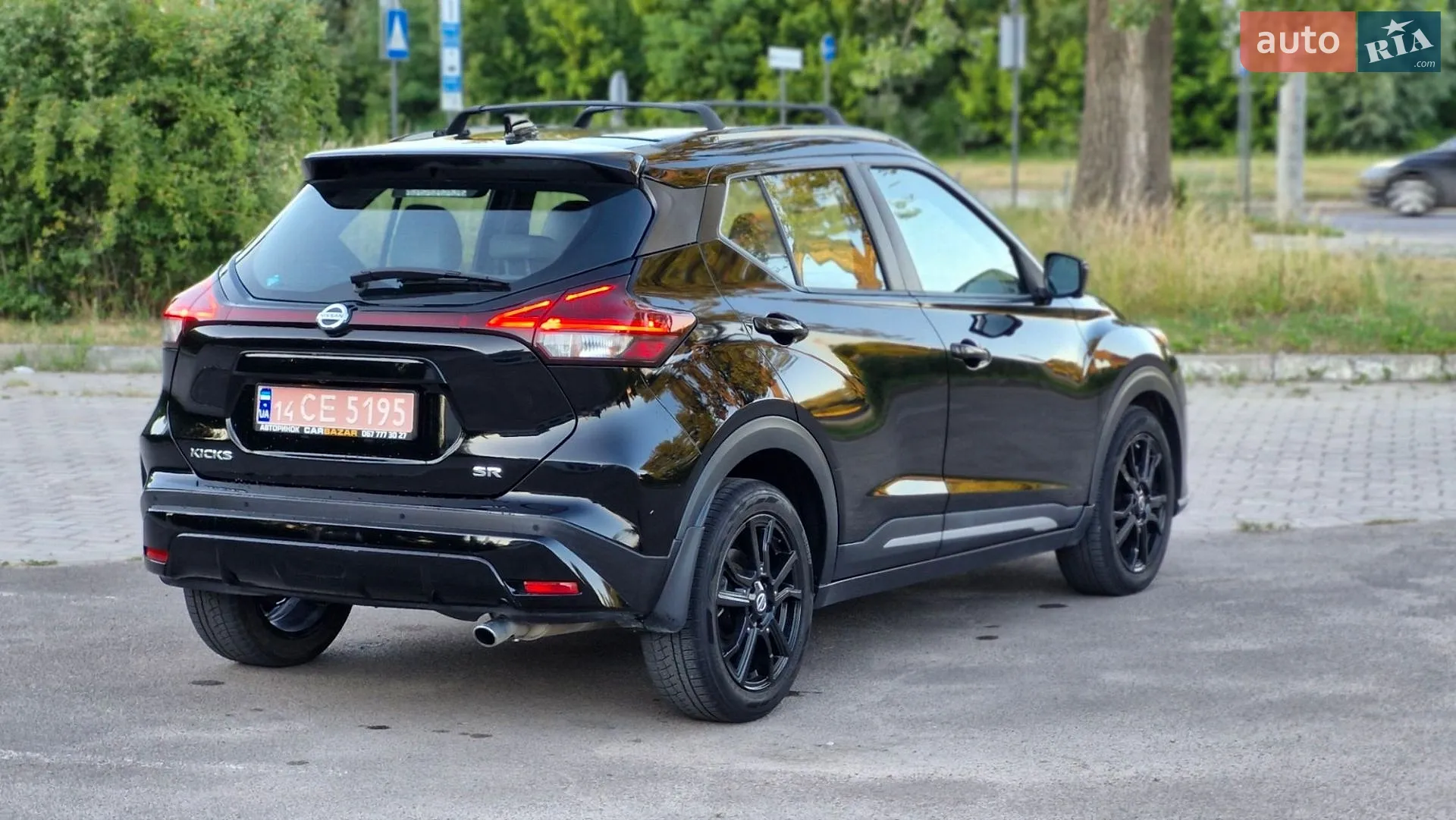 2021 Nissan Kicks - мініатюра 12