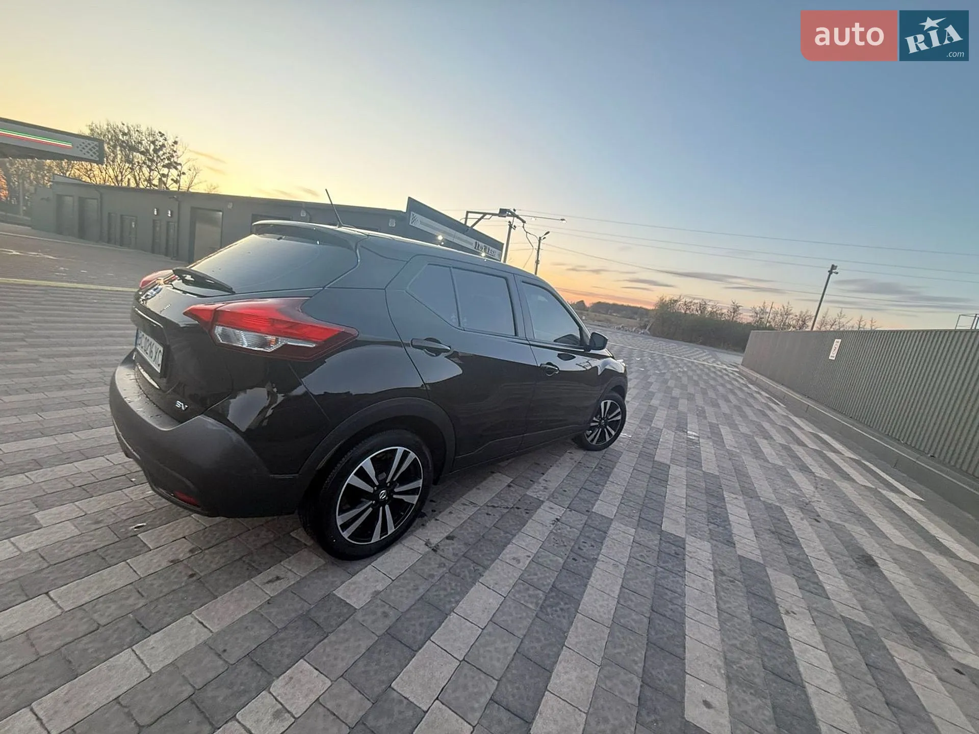 2019 Nissan Kicks - мініатюра 10