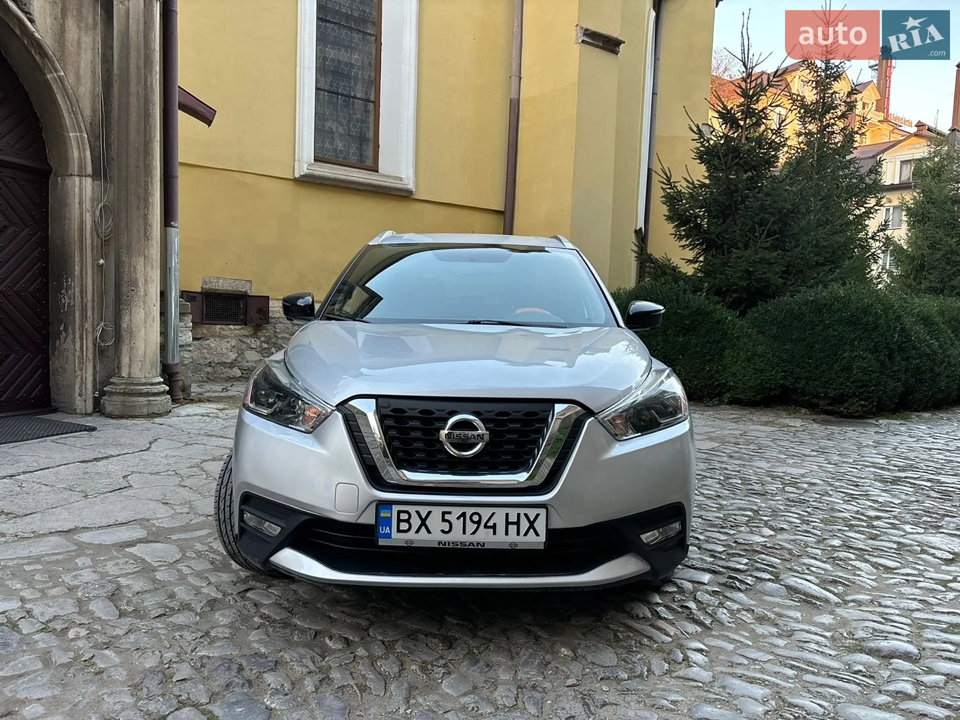 Nissan Kicks 2018 VIN 3N1CP5CU7KL470880 фото оголошення 12 з 19