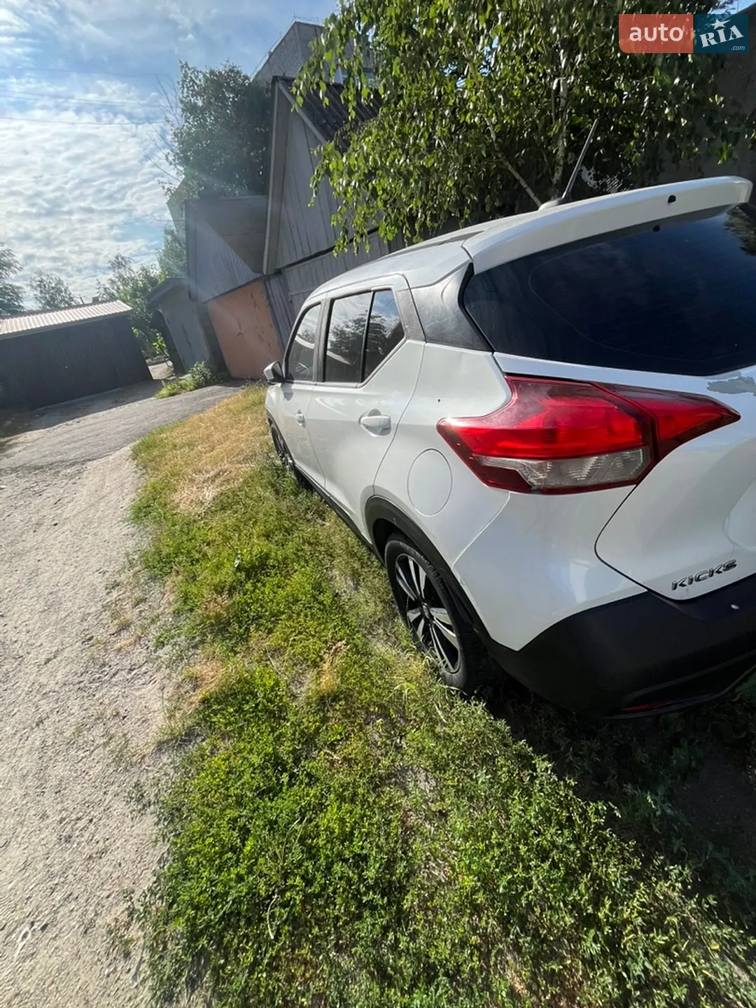 2019 Nissan Kicks - мініатюра 3