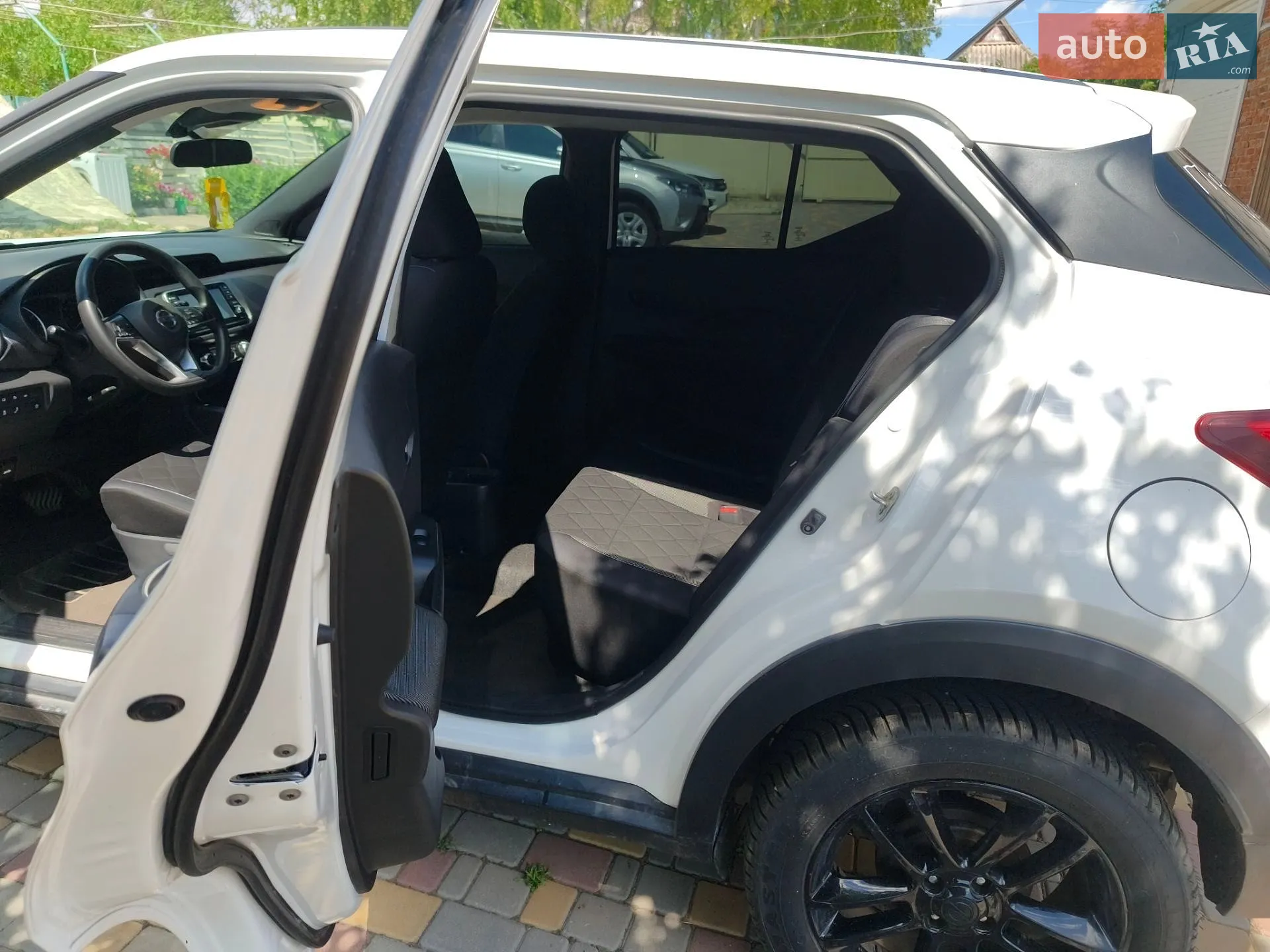 2019 Nissan Kicks - мініатюра 8