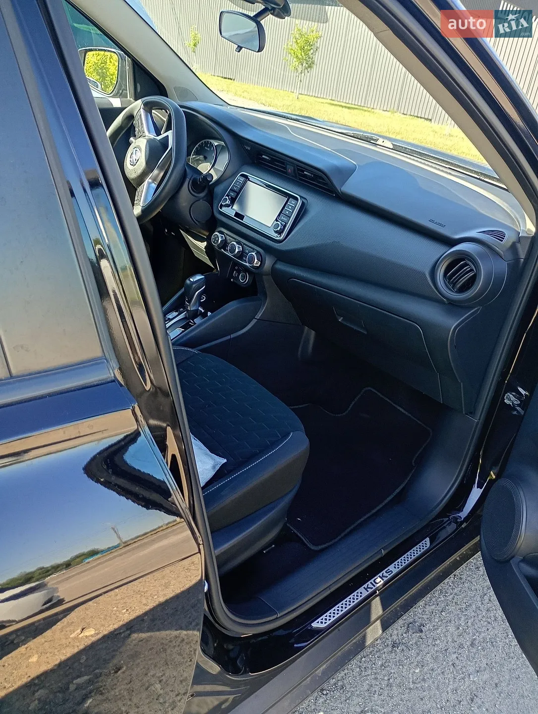2021 Nissan Kicks - мініатюра 12
