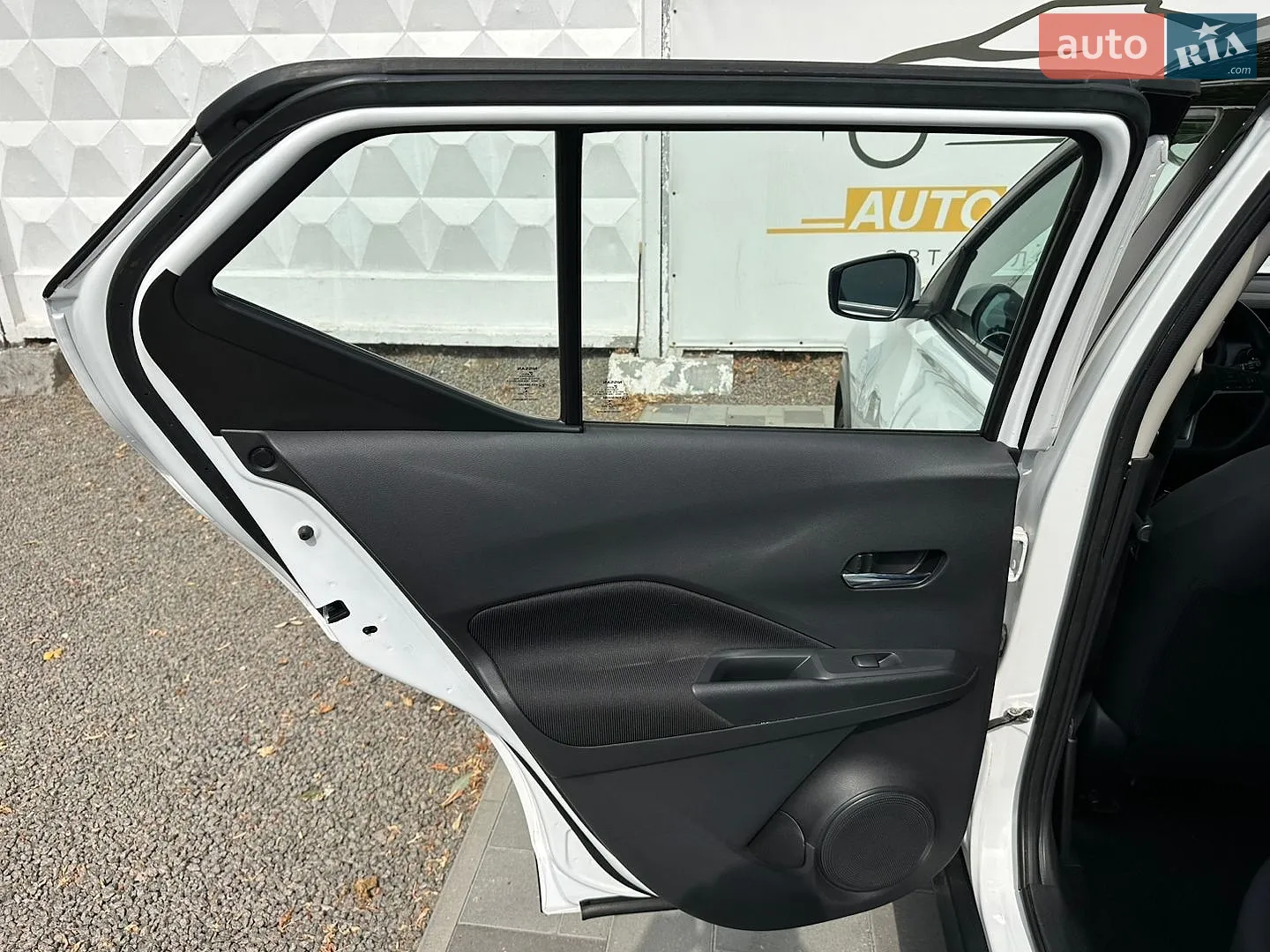 2021 Nissan Kicks - мініатюра 14