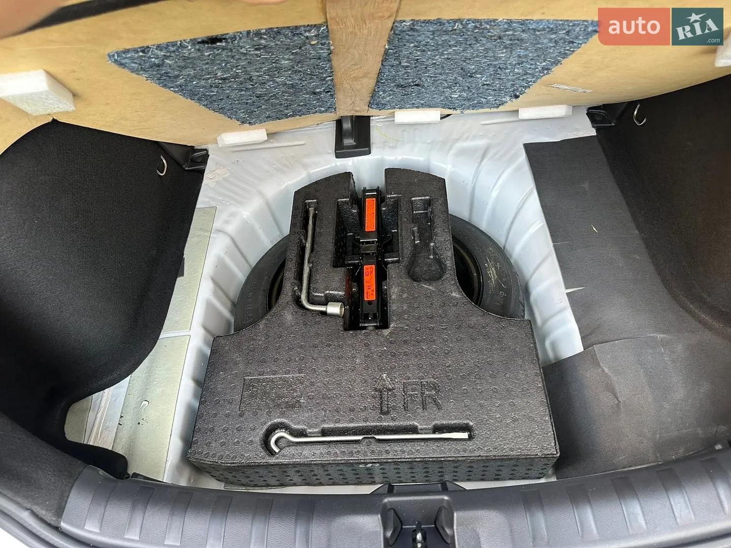 2025 Nissan Kicks - мініатюра 17