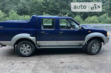 Пикап Nissan King Cab 2004 в 