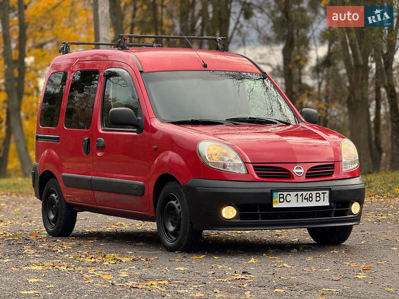 Nissan Kubistar 2004