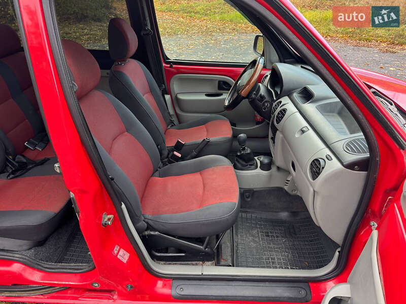 Минивэн Nissan Kubistar 2004 в Звягеле фото 14 Минивэн Nissan Kubistar 2004 в Звягеле