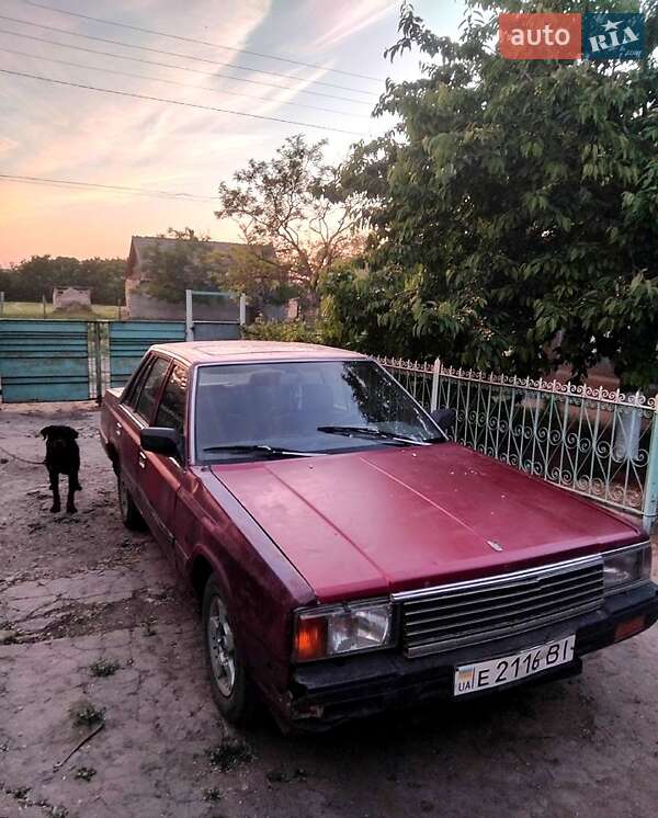 Седан Nissan Laurel 1987 в Татарбунарах фото 2 Седан Nissan Laurel 1987 в Татарбунарах