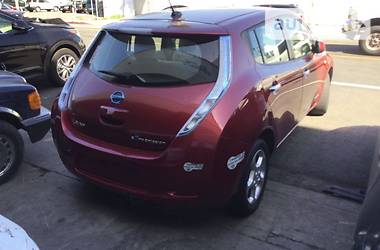 Хетчбек Nissan Leaf 2012 в Києві