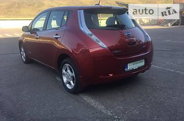 Хэтчбек Nissan Leaf 2013 в Киеве