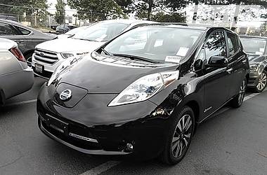 Хэтчбек Nissan Leaf 2015 в Киеве