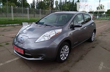 Хэтчбек Nissan Leaf 2015 в Киеве