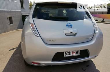 Хэтчбек Nissan Leaf 2011 в Тернополе