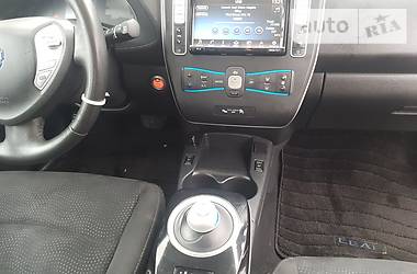 Хетчбек Nissan Leaf 2016 в 