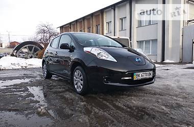 Хэтчбек Nissan Leaf 2017 в Ровно