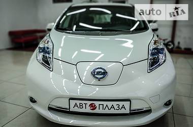 Хэтчбек Nissan Leaf 2014 в Черновцах