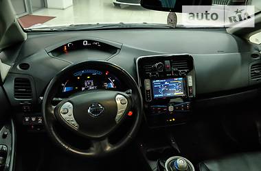 Хэтчбек Nissan Leaf 2014 в Черновцах