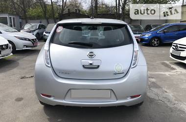 Хэтчбек Nissan Leaf 2013 в Одессе