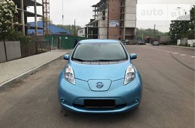 Хетчбек Nissan Leaf 2015 в Львові