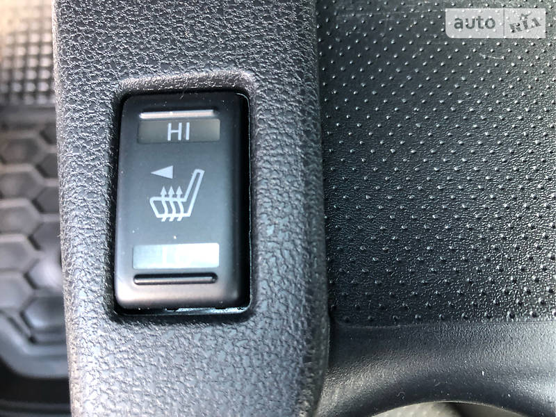 Хетчбек Nissan Leaf 2015 в Києві фото 20 Хетчбек Nissan Leaf 2015 в Києві