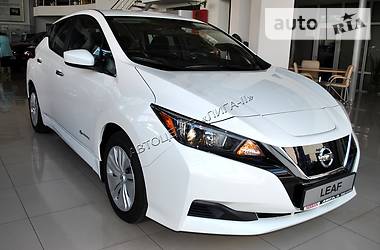 Хетчбек Nissan Leaf 2018 в 
