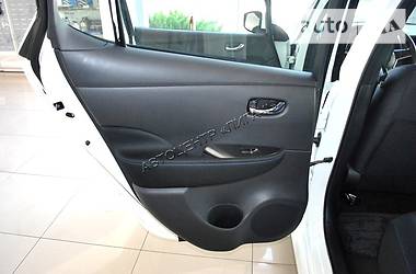 Хетчбек Nissan Leaf 2018 в 