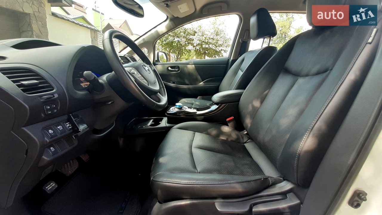 2014 Nissan Leaf - мініатюра 32