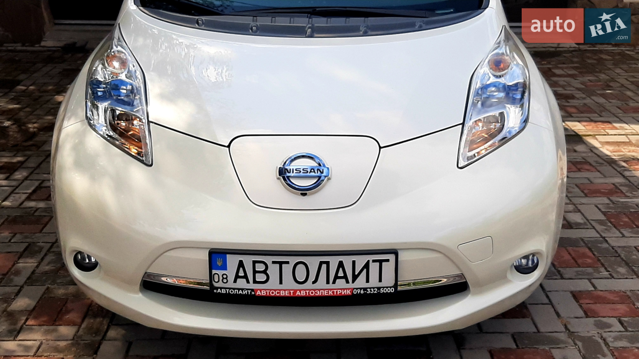 2014 Nissan Leaf - мініатюра 16