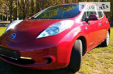 Хетчбек Nissan Leaf 2015 в Одесі