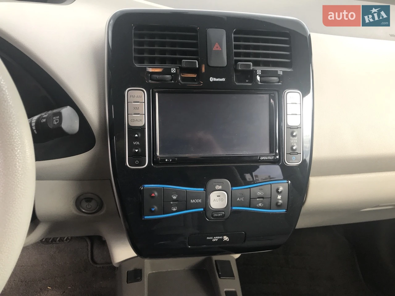 2011 Nissan Leaf - мініатюра 4