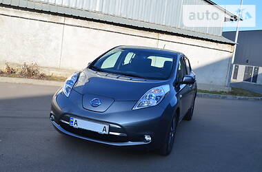 Хэтчбек Nissan Leaf 2014 в Киеве