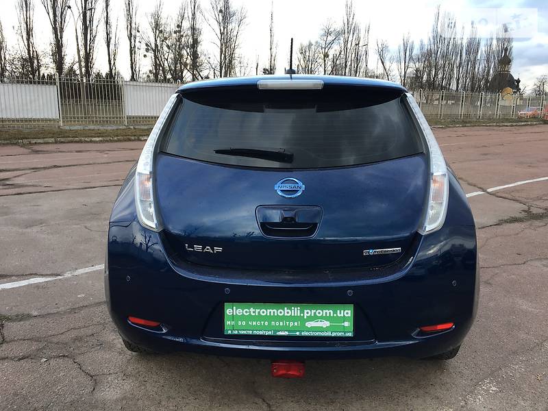 Хетчбек Nissan Leaf 2016 в Києві