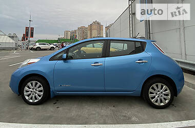 Хэтчбек Nissan Leaf 2013 в Киеве