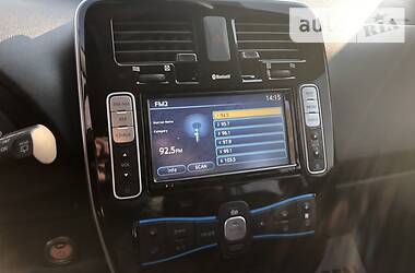 Хетчбек Nissan Leaf 2015 в 
