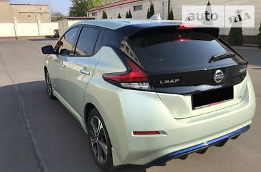 Хэтчбек Nissan Leaf 2018 в Одессе