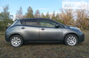 Універсал Nissan Leaf 2013 в 