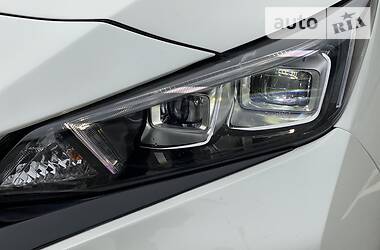 Хетчбек Nissan Leaf 2018 в 