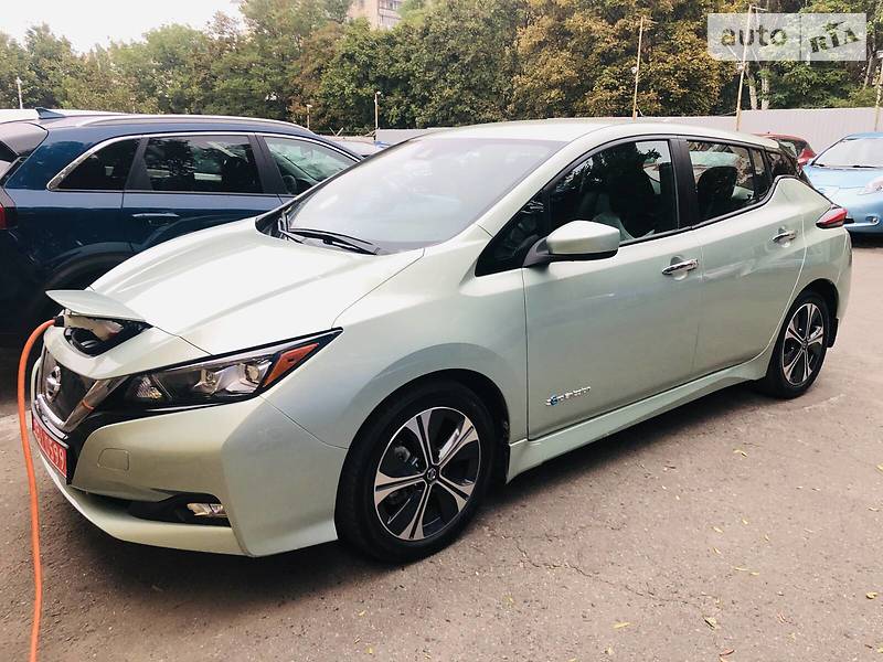 Хетчбек Nissan Leaf 2019 в Одесі