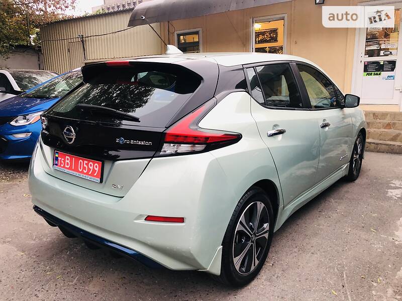 Хетчбек Nissan Leaf 2019 в Одесі