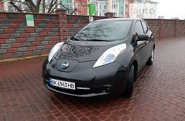 Хэтчбек Nissan Leaf 2013 в Ровно