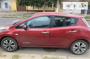 Хэтчбек Nissan Leaf 2015 в Одессе