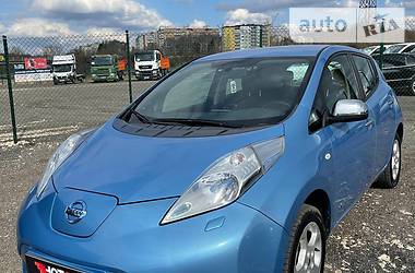 Хэтчбек Nissan Leaf 2013 в Тернополе